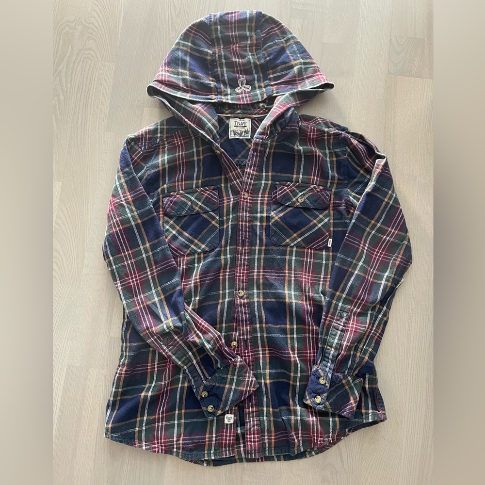 Aritzia “Hidalgo” Boyfriend Fit Hooded Plaid Flannel Button Up Shirt